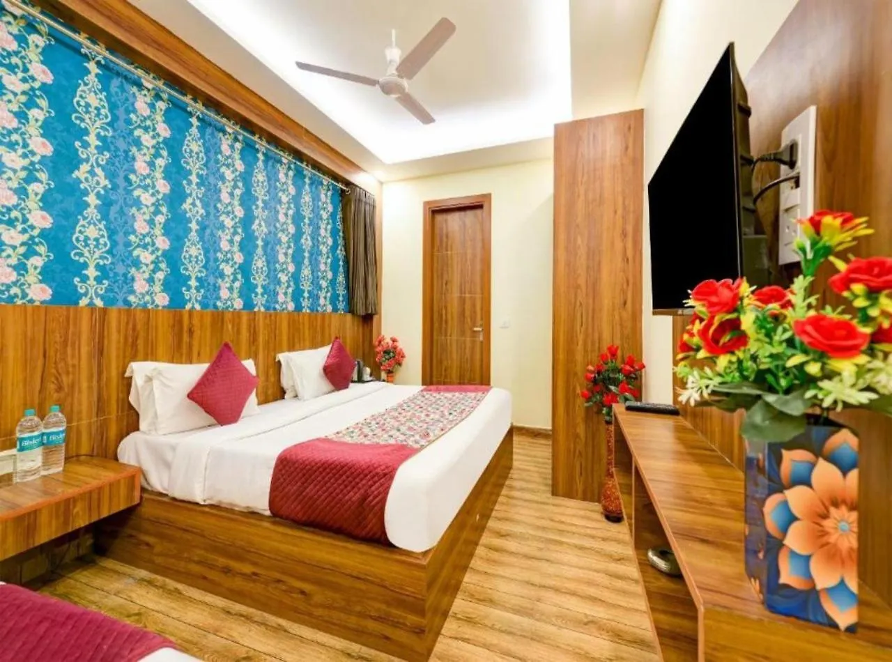 Rosewood Suites Near Delhi Airport New Delhi