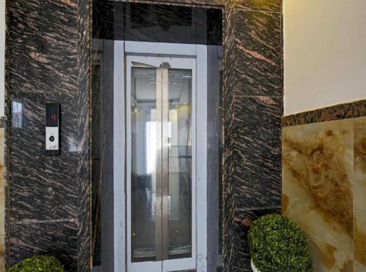 Rosewood Suites Near Delhi Airport New Delhi 4*,  India